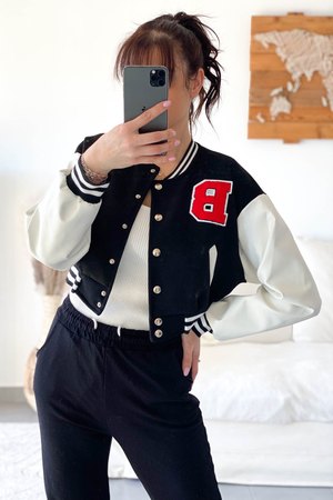 Veste universitaire noire